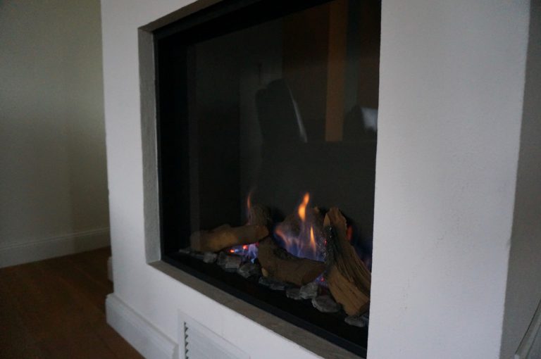 Gaskamin starten in der Villa Löwenstein - Villa Löwenstein